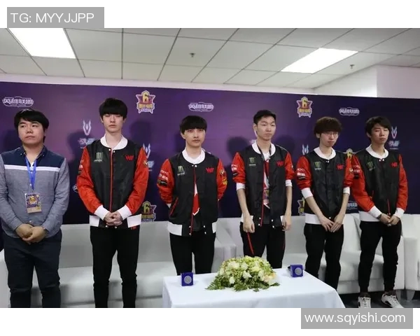 聚焦英雄联盟WE战队比赛经验分享与成长历程探讨